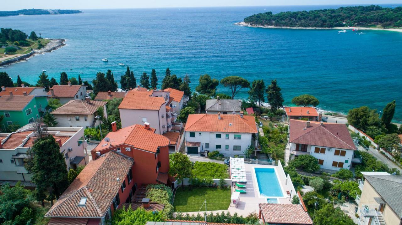 Villa Oria Pula Luaran gambar